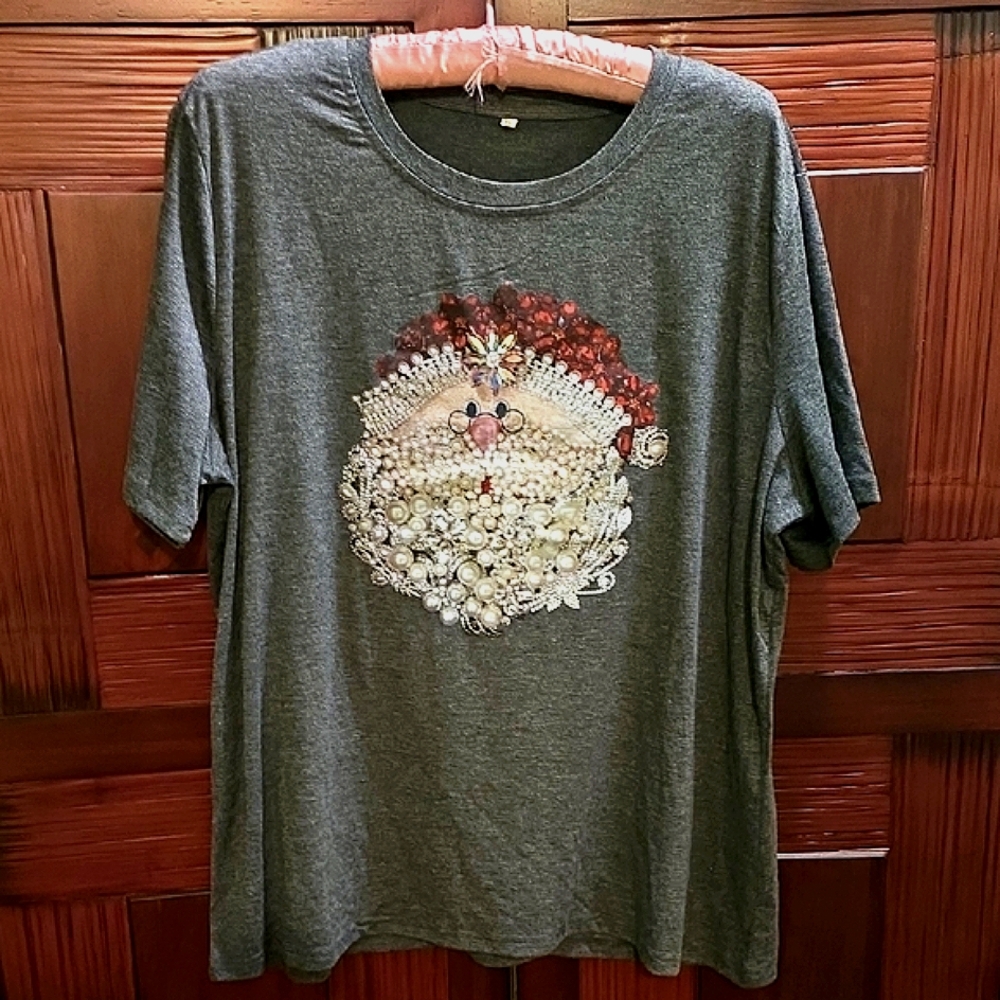 Gray T-Shirt with Santa Graphic